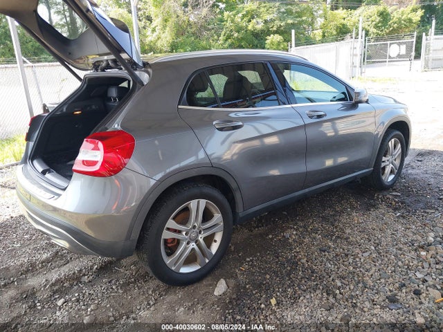 WDCTG4GB1GJ255987 Mercedes-Benz Gla 250 4matic