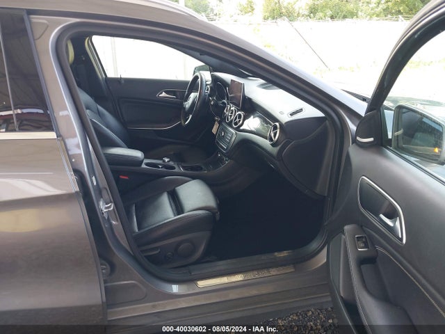 WDCTG4GB1GJ255987 Mercedes-Benz Gla 250 4matic