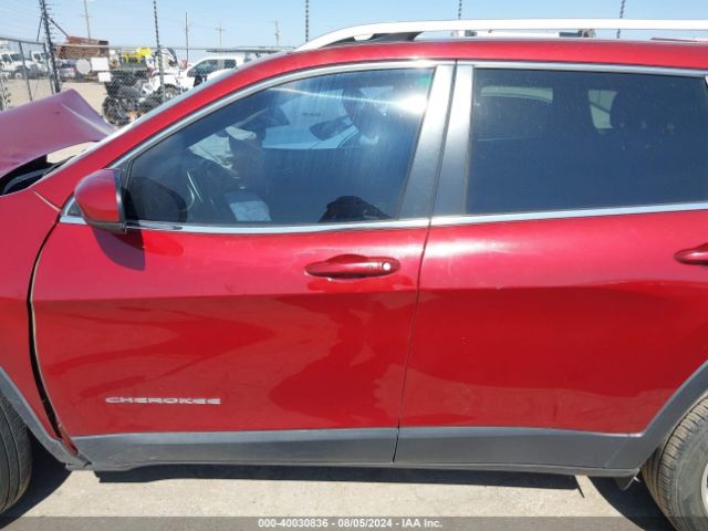 1C4PJLDB8HW522280 Jeep Cherokee Limited Fwd