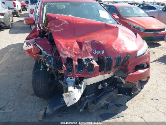 1C4PJLDB8HW522280 Jeep Cherokee Limited Fwd