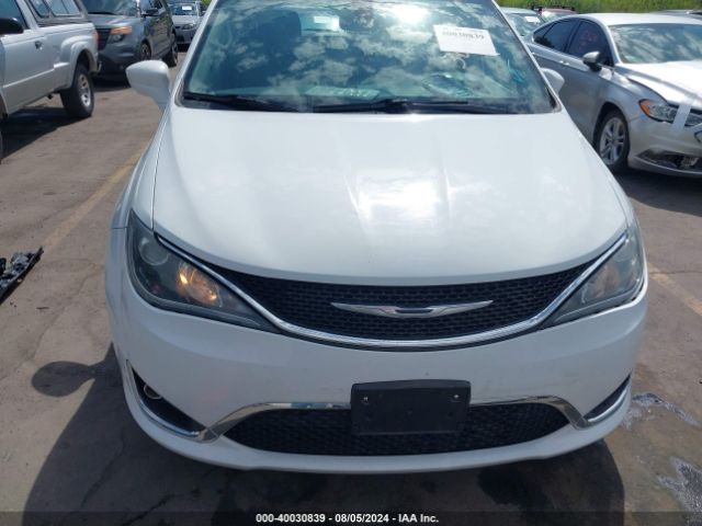 2C4RC1BG7HR627388 Chrysler Pacifica Touring-l