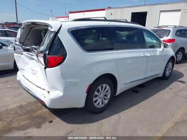 2C4RC1BG7HR627388 Chrysler Pacifica Touring-l