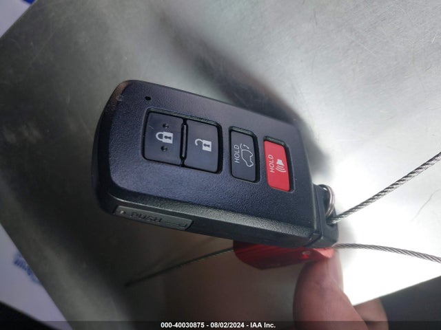 Toyota Rav4 Xle 2018 2T3RFREV7JW739734 Image 11
