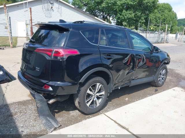 Toyota Rav4 Xle 2018 2T3RFREV7JW739734 Image 4
