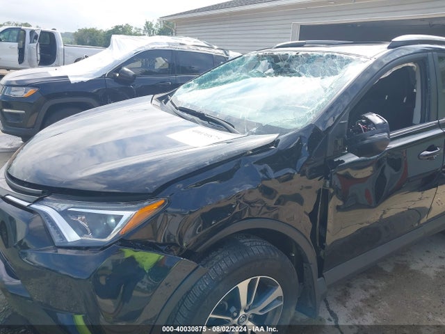 Toyota Rav4 Xle 2018 2T3RFREV7JW739734 Image 6