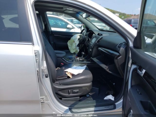 5XYKWDA78EG467243 KIA Sorento Sx V6