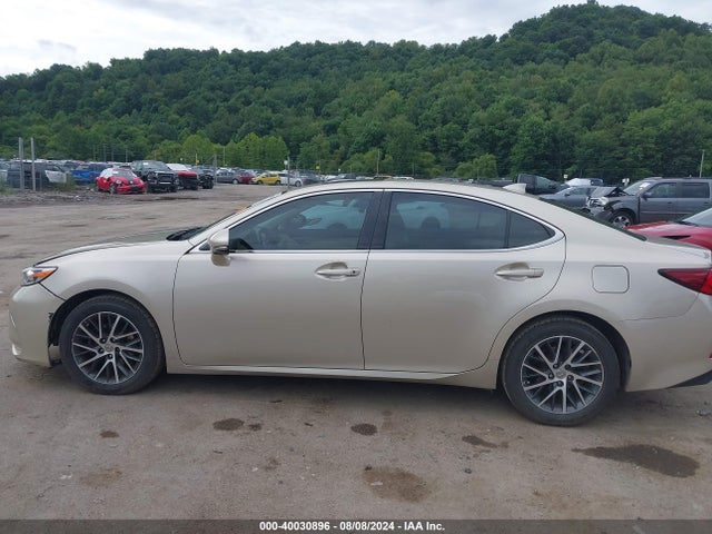 58ABK1GG5HU038070 Lexus ES 350