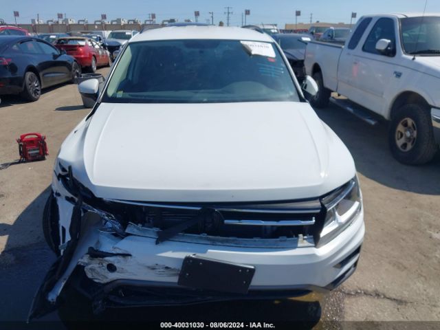 3VV1B7AX8MM021895 Volkswagen Tiguan 2.0t S