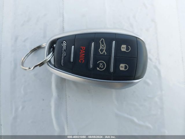 ZARFAMBN4K7600883 Alfa Romeo Giulia Ti Sport Rwd