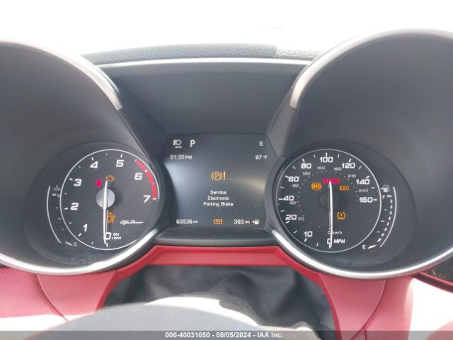 ZARFAMBN4K7600883 Alfa Romeo Giulia Ti Sport Rwd