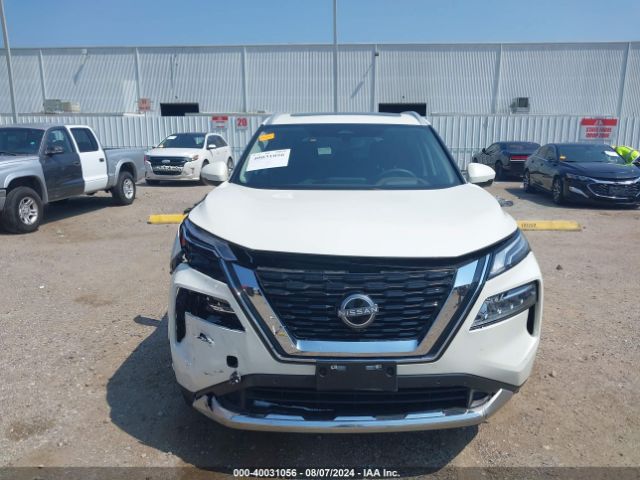 JN8BT3DC3PW108680 Nissan Rogue Platinum Fwd
