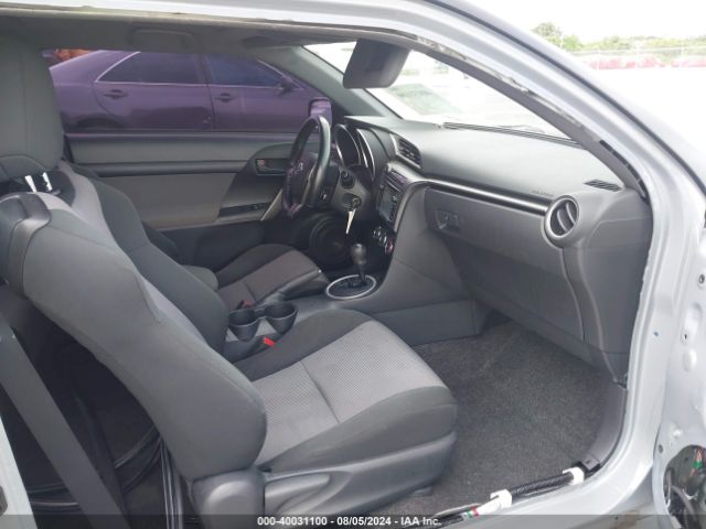 JTKJF5C71E3073885 Scion Tc 10 Series/monogram