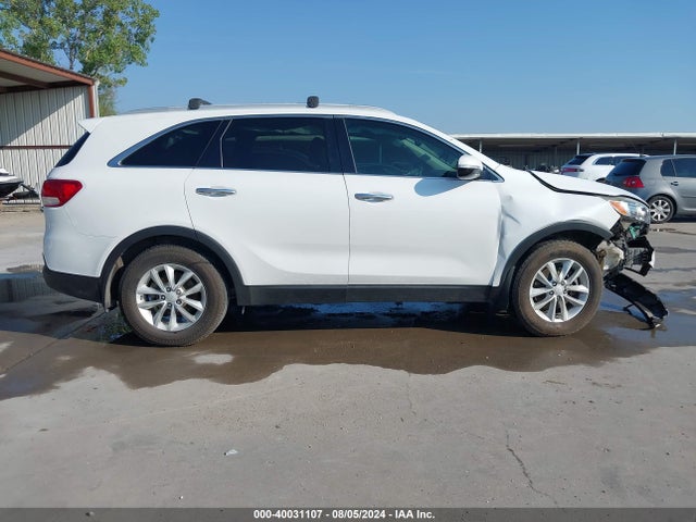 5XYPG4A3XHG192124 KIA Sorento 2.4l Lx