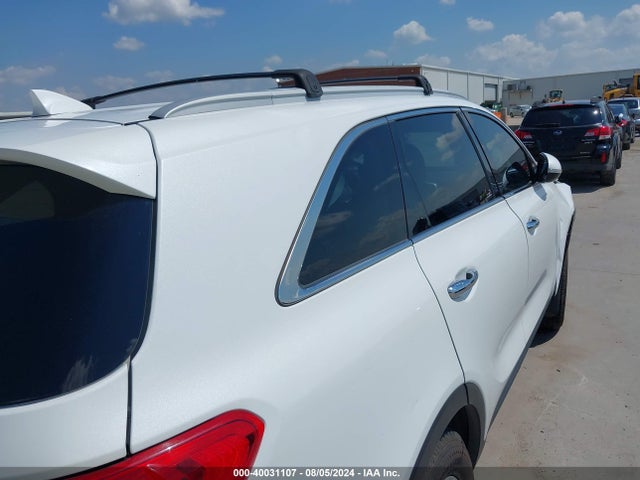 5XYPG4A3XHG192124 KIA Sorento 2.4l Lx