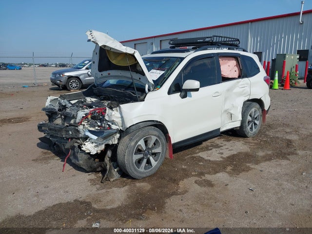 JF2SJAGC2JH470272 Subaru Forester 2.5i Premium
