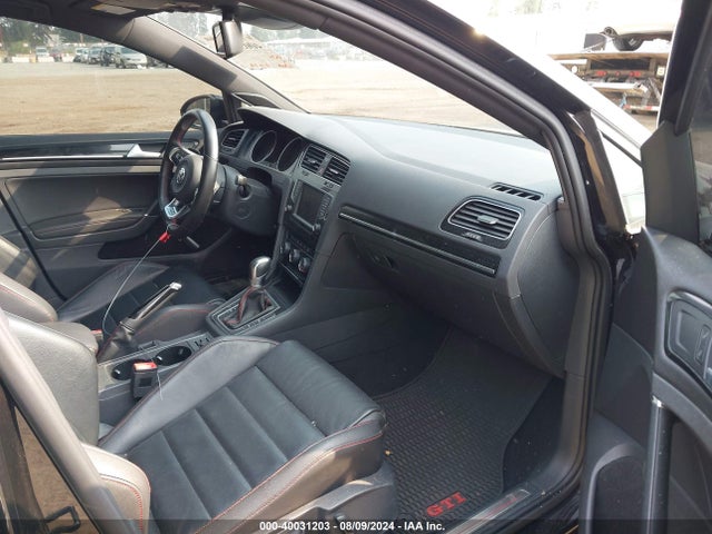 3VW4T7AU2GM009242 Volkswagen Golf Gti Se 4-door
