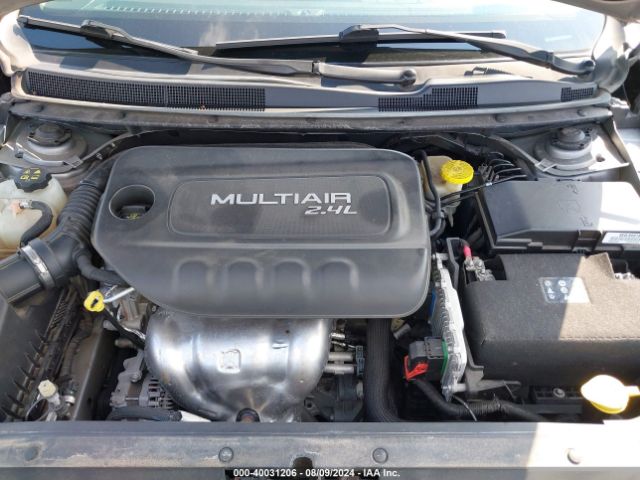 1C3CCCCB5FN500996 Chrysler 200 C