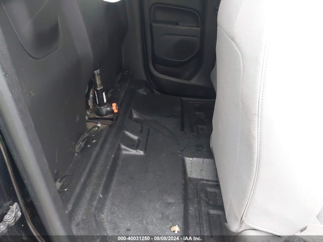 1GCHSBEA5K1228373 Chevrolet Colorado Wt