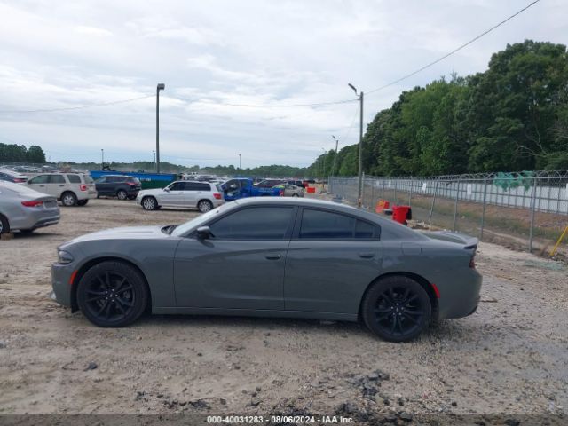 2C3CDXHG6JH253434 Dodge Charger Sxt Plus Rwd