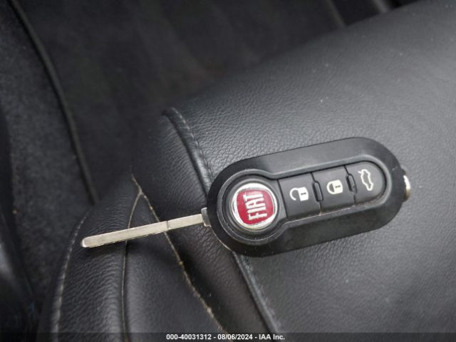 3C3CFFCH0JT526511 Fiat 500 LOUNGE