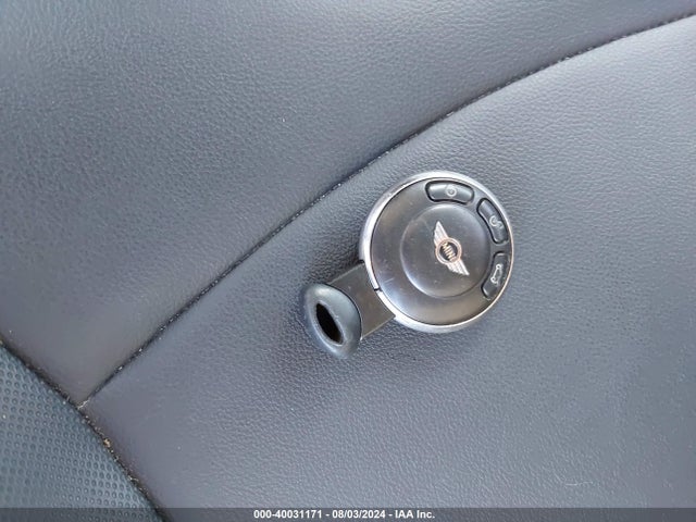 2011 MINI COOPER S WMWSV3C52BTY12935 Photo 10