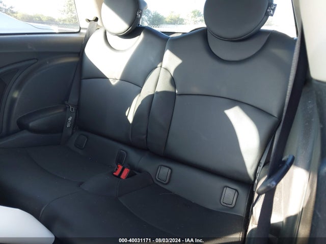 2011 MINI COOPER S WMWSV3C52BTY12935 Photo 7