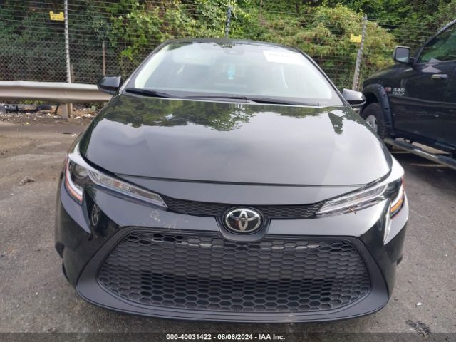 5YFEPMAE5NP273418 Toyota COROLLA LE