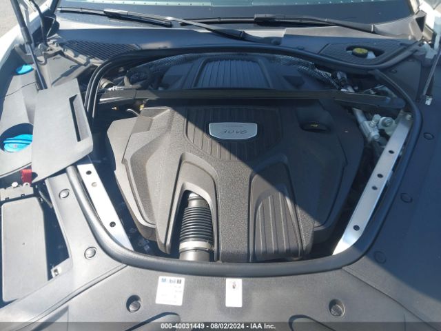 WP0AA2A73JL107763 Porsche PANAMERA 4