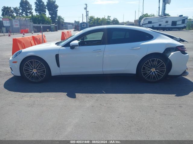 WP0AA2A73JL107763 Porsche PANAMERA 4