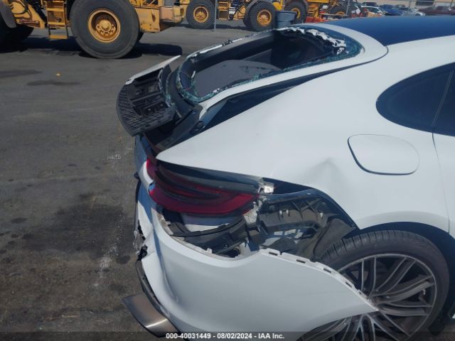 WP0AA2A73JL107763 Porsche PANAMERA 4