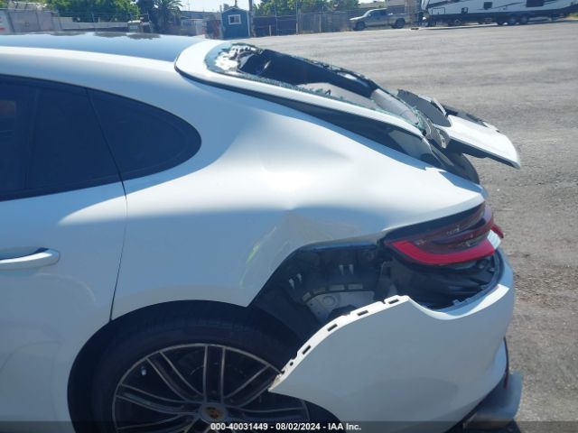 WP0AA2A73JL107763 Porsche PANAMERA 4
