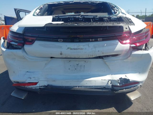 WP0AA2A73JL107763 Porsche PANAMERA 4