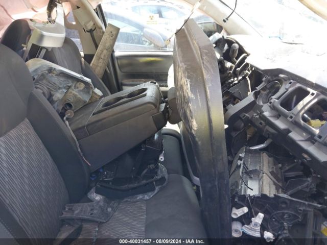 5TFRM5F10KX140469 Toyota Tundra Sr5 4.6l V8