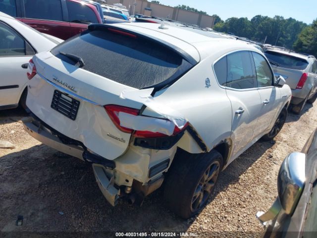 ZN661XUAXKX322821 Maserati Levante