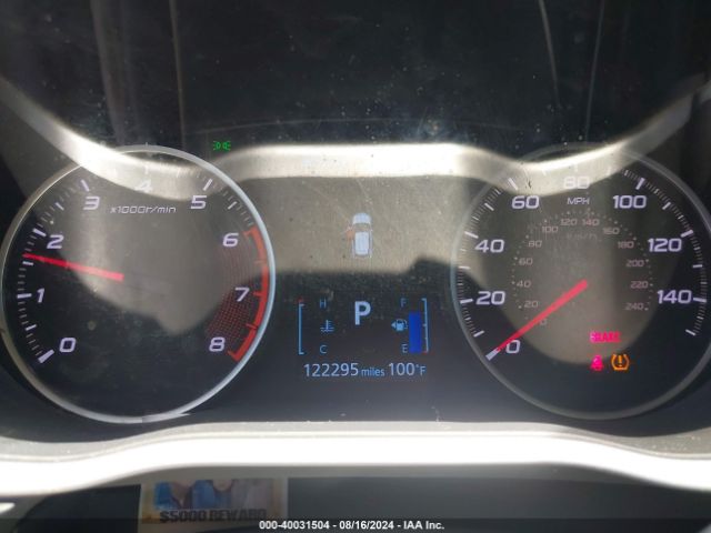 JA4AT4AA9JZ065205 Mitsubishi Eclipse Cross Le