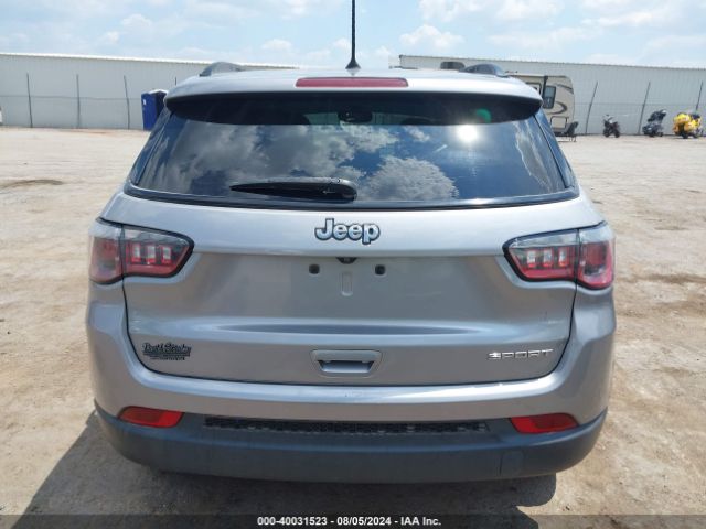 3C4NJCAB4JT461971 Jeep Compass Sport Fwd