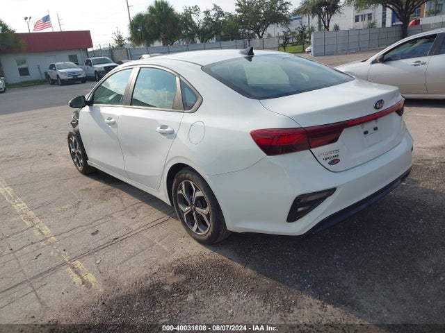 KIA Forte Lxs 2021 3KPF24AD0ME307341 Image 3