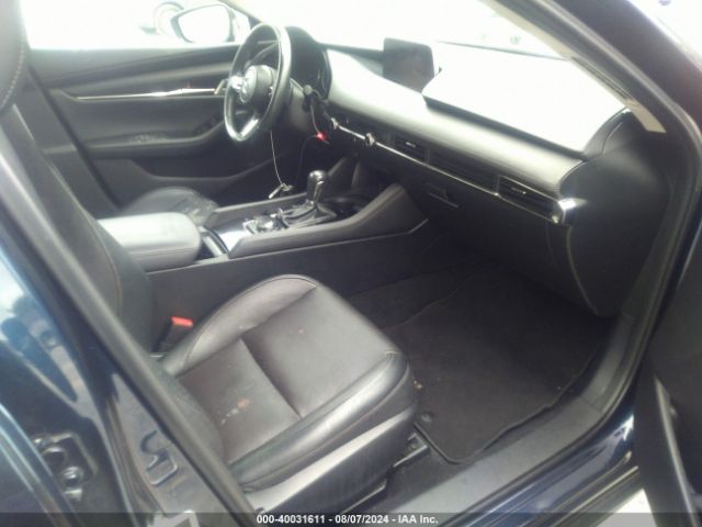3MZBPAEM0LM134592 Mazda Mazda3 Premium Package