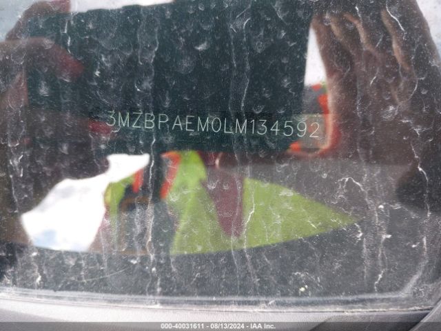 3MZBPAEM0LM134592 Mazda Mazda3 Premium Package