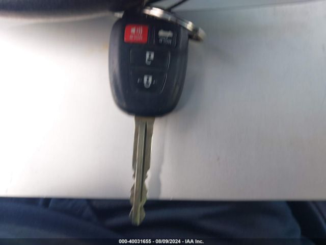 4T1BF1FK0EU807457 Toyota CAMRY SE