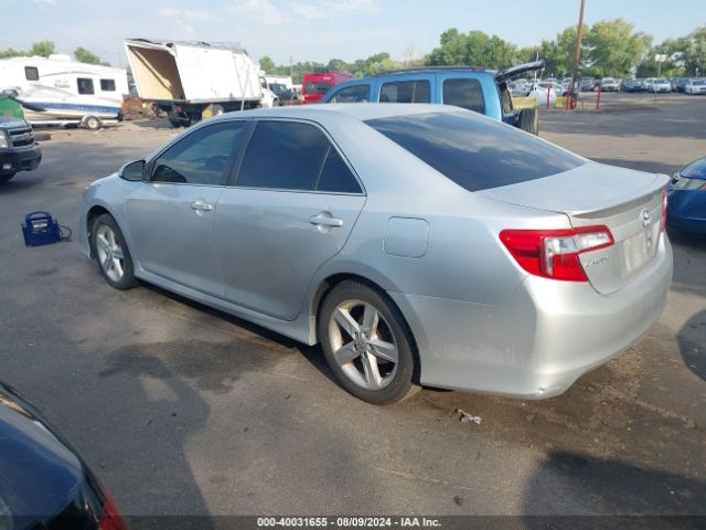 4T1BF1FK0EU807457 Toyota CAMRY SE