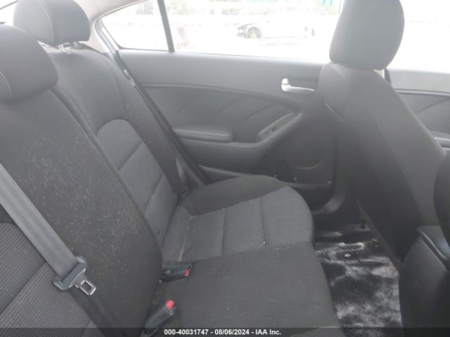 3KPFK4A78HE156989 KIA FORTE LX