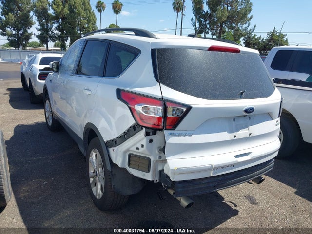 Ford ESCAPE SE 2018 1FMCU0GD5JUB16309 Image 3