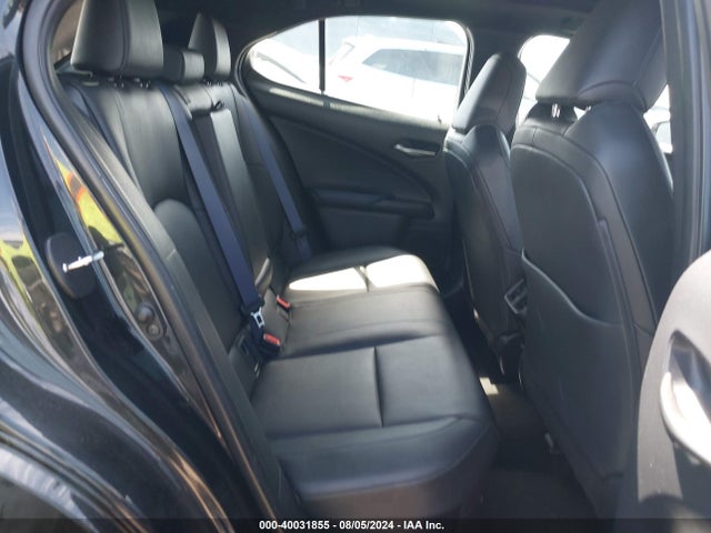 Lexus UX 250H 2021 JTHP9JBH6M2048169 Image 8
