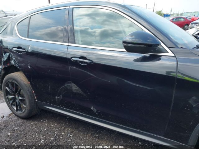 ZASFAKBN6J7B58922 Alfa Romeo STELVIO TI
