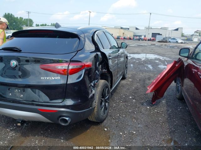 ZASFAKBN6J7B58922 Alfa Romeo STELVIO TI