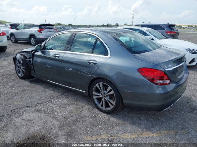 WDDWF4JB5JR411249 Mercedes-Benz C 300