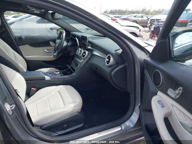 WDDWF4JB5JR411249 Mercedes-Benz C 300