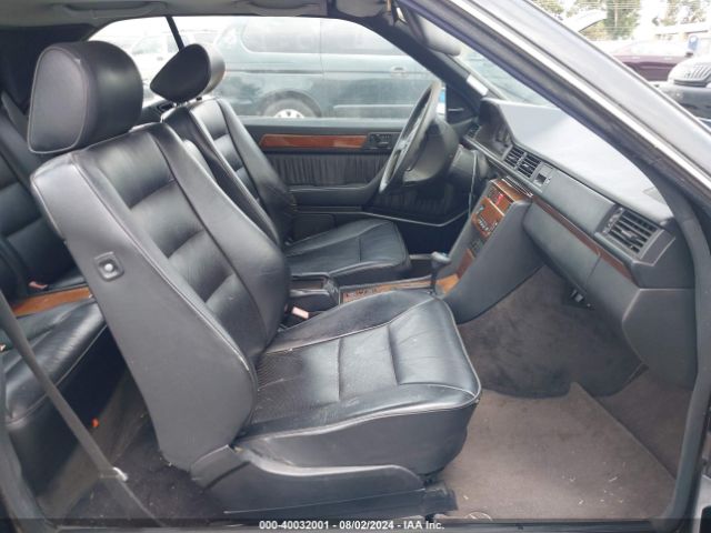1992 MERCEDES-BENZ 300 WDBEA51D3NB771273 Photo 4