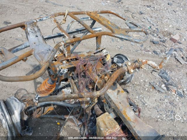 2019 CAN-AM OUTLANDER 3JBLKAT49KJ000367 Photo 6